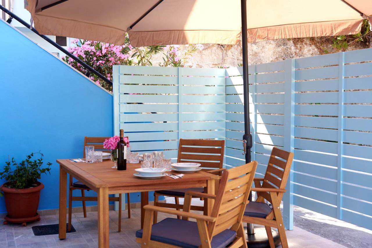Lake View Suites Kávallos Dış mekan fotoğraf