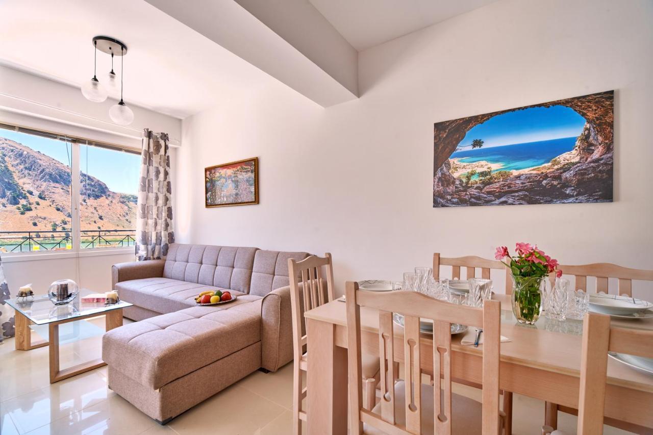 Lake View Suites Kávallos Dış mekan fotoğraf