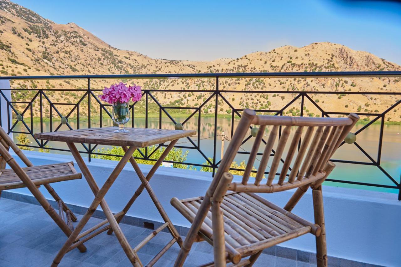 Lake View Suites Kávallos Dış mekan fotoğraf