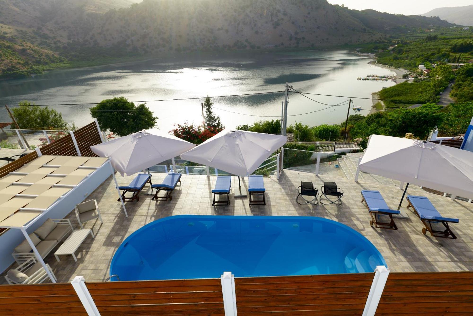Lake View Suites Kávallos Dış mekan fotoğraf