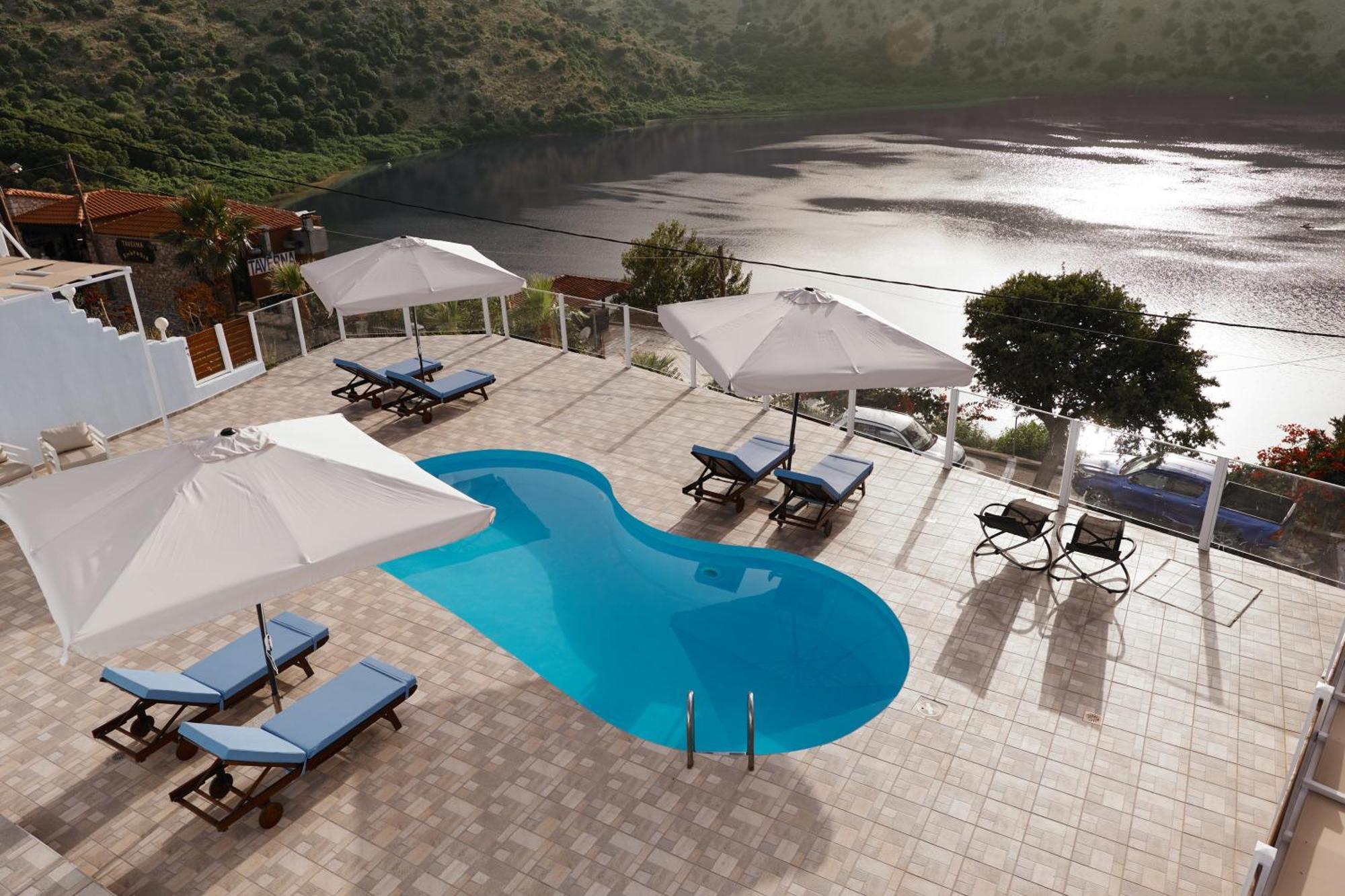 Lake View Suites Kávallos Dış mekan fotoğraf